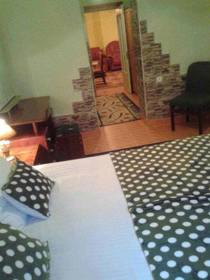 Apartment Narine Ереван Екстериор снимка