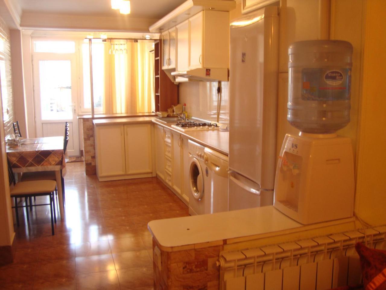 Apartment Narine Ереван Екстериор снимка