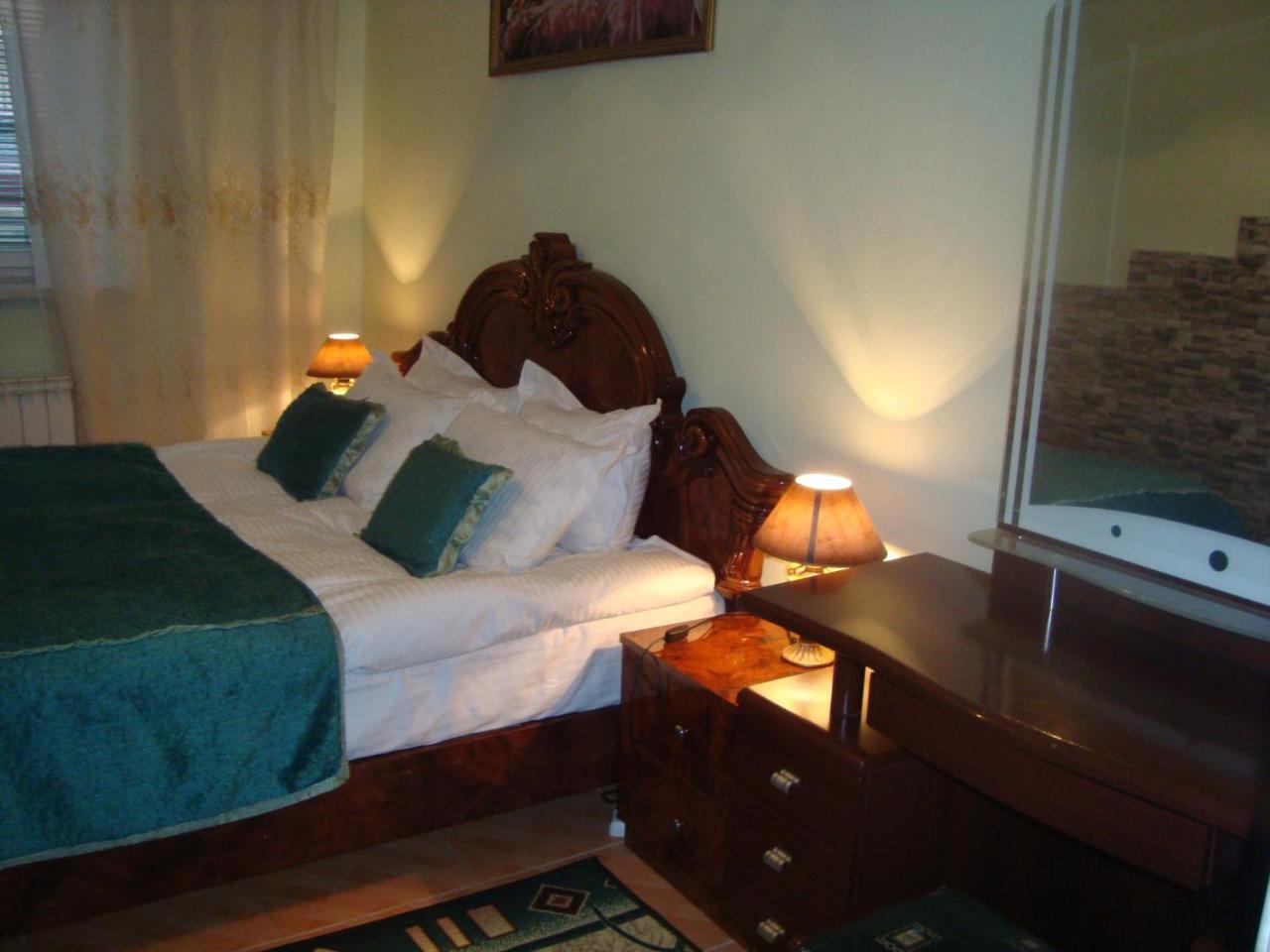 Apartment Narine Ереван Екстериор снимка
